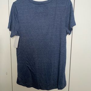 NWT nave blue Mn hockey t-shirt